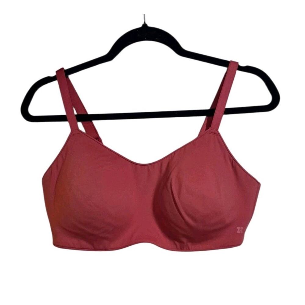 Huug Daily Embrace Pullover Bra Wireless In Cranberry Size Large